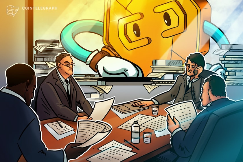 How are crypto firms responding to US regulators‘ enforcement actions?