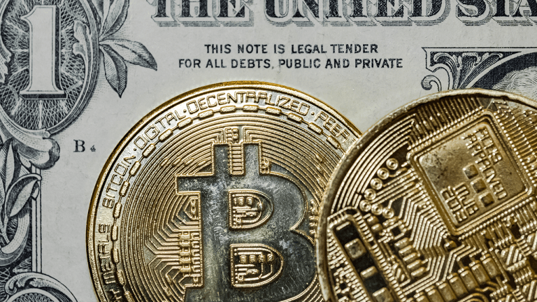 a-new-york-crypto-legal-director-role-is-advertising-1-million-to-5-million-a-year-768x432-1