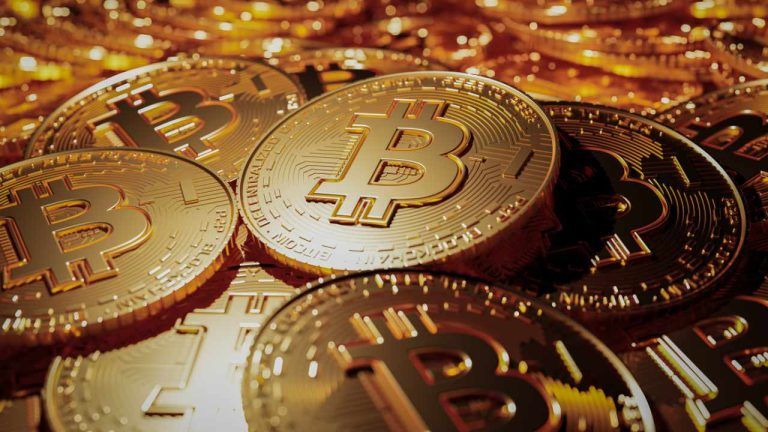 bitcoin-gold-us-treasuries-bitwise-768x432-1