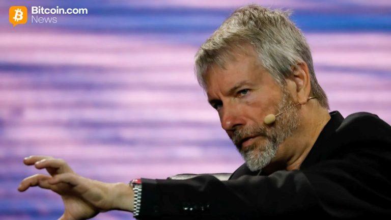 bitcoin-is-floundering-but-saylor-is-digging-in-his-heels-768x432-1