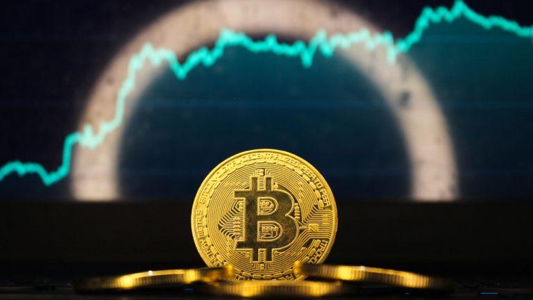 bitcoins-the-blockchain-group-acquires-624-btc-total-holdings-reach-1471-btc-768x432-1