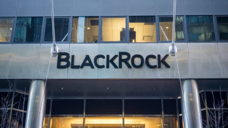blackrock-brings-2-tokenized-money-market-funds-to-stablecoin-issuers-768x432-1
