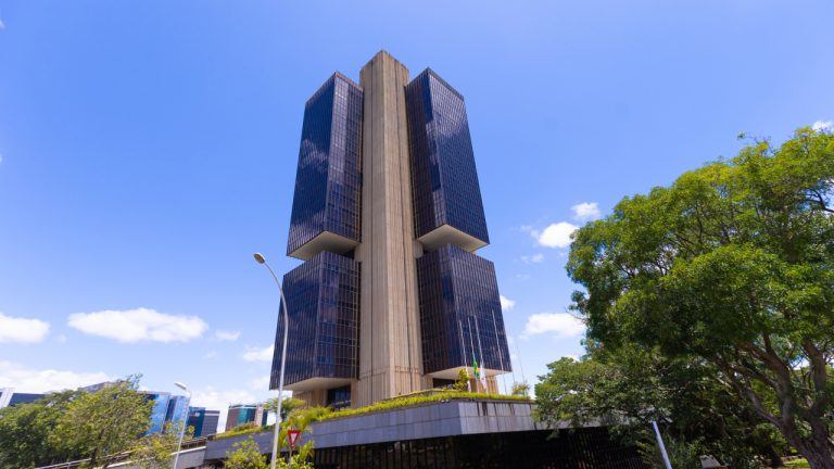 central-bank-of-brazil-hq-768x432-1