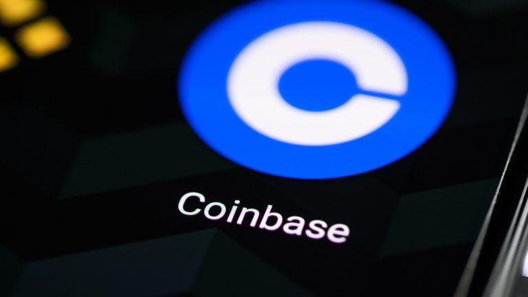 coinbase-gold-and-silver-futures-now-trade-247-in-the-us1_nwmk-768x432-1