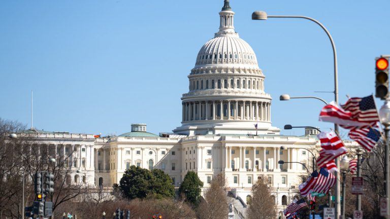 congress-70000-law-enforcement-professionals-urges-clarity-act-768x432-2