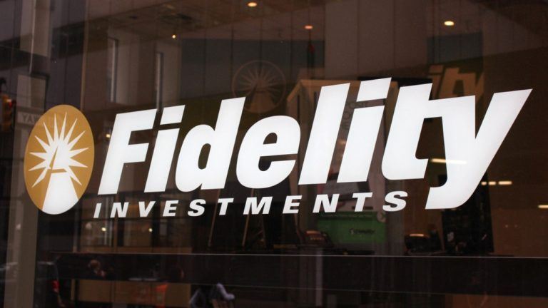 fidelity-pulls-46-82m-from-fbtc-as-bitcoin-etfs-turn-red-768x432-1