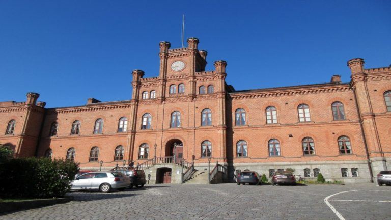 finland-convicts-a-streamer-of-a-gambling-crime-for-casino-promos-768x432-1