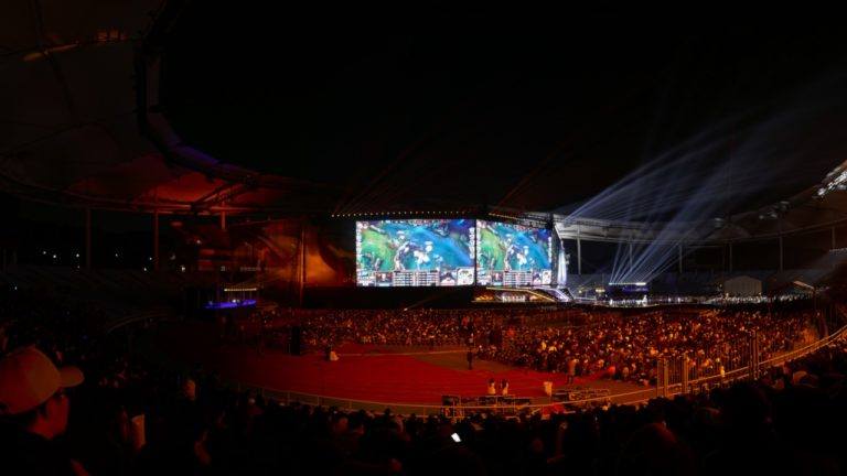 frances-gambling-regulator-warns-all-esports-betting-is-illegal-as-the-75m-esports-world-cup-opens-in-paris-768x432-1