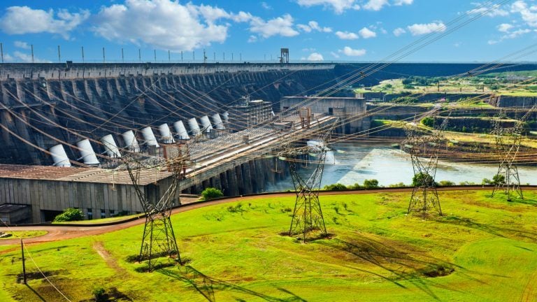 itaipu-dam-768x432-1