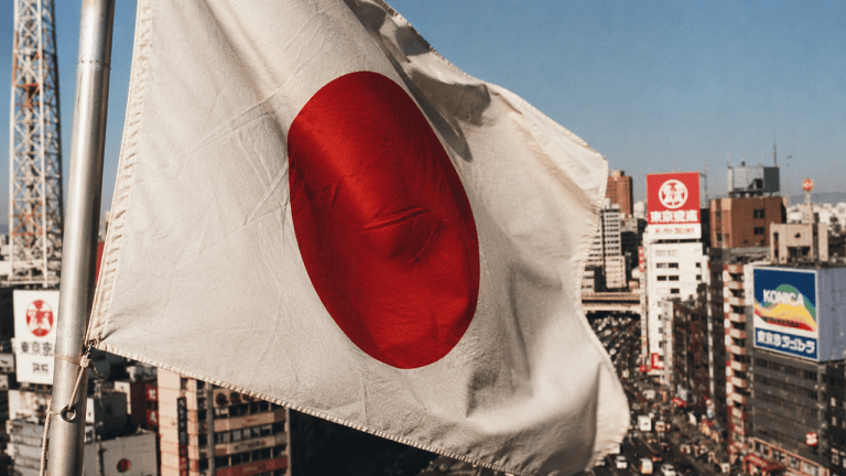 japans-national-business-corporate-pension-fund-plans-1-crypto-bet-to-hedge-dollar-decline-768x432-1