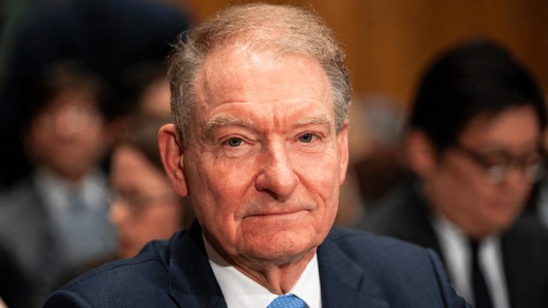 sec-chair-paul-atkins-vows-onchain-rules-despite-failed-clairty-act-768x432-1