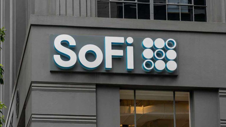 sofi-offers-4-40-on-digital-dollars-with-full-fdic-protection-768x432-1
