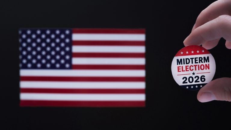 stand-with-crypto-backs-bipartisan-slate-after-senate-bill-fails-768x432-1