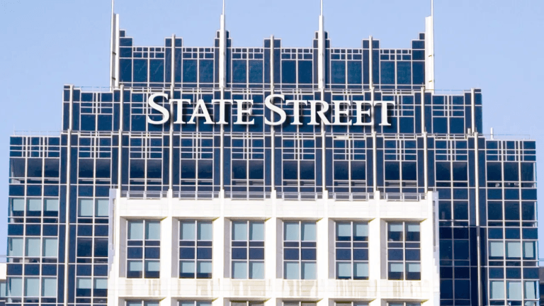 state-street-enters-stablecoin-reserve-race-joins-blackrock-and-goldman-with-new-genius-act-fund_nwmk-768x432-1