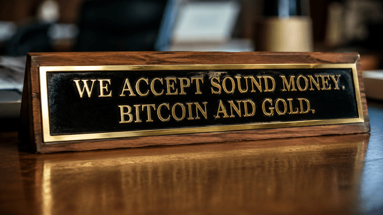 two-gold-bugs-stand-firm-on-golds-rally-lawrence-lepard-targets-1-million-bitcoin-768x432-1